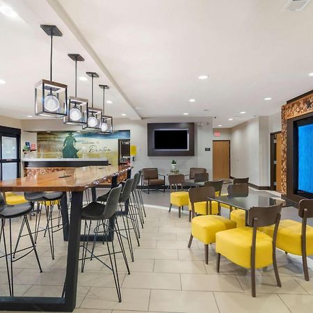 Best Western Plus Denton Inn & Suites Exterior foto