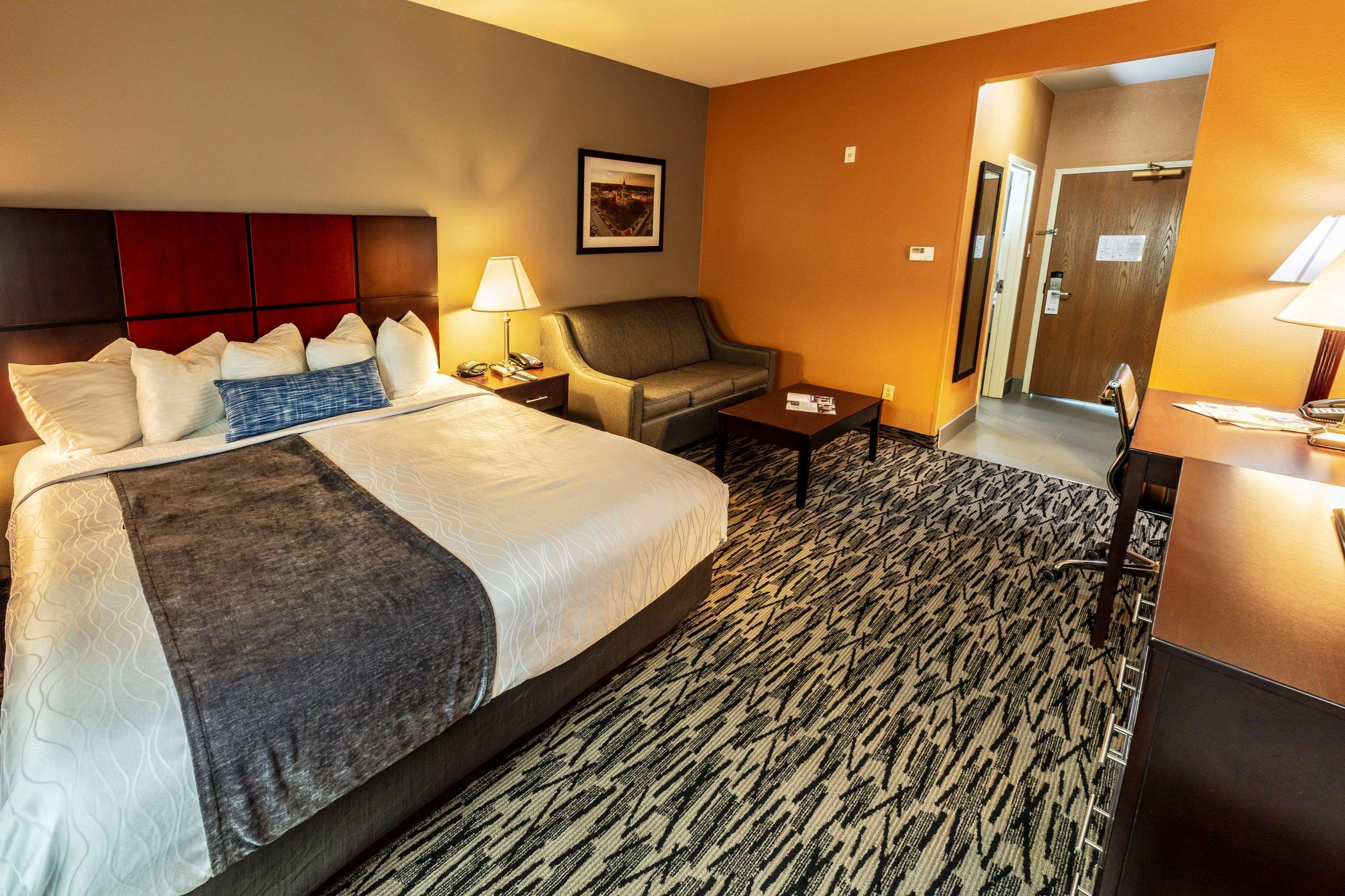 Best Western Plus Denton Inn & Suites Exterior foto