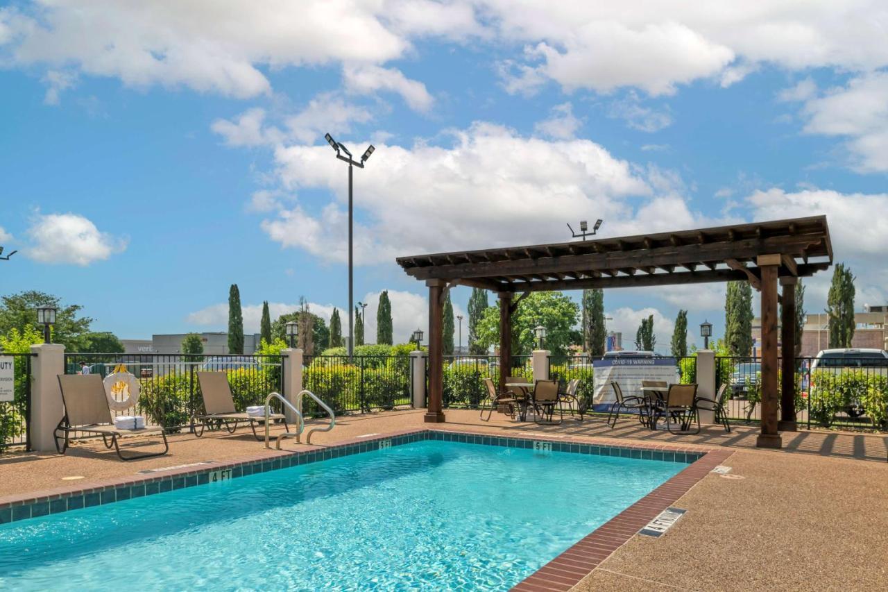 Best Western Plus Denton Inn & Suites Exterior foto