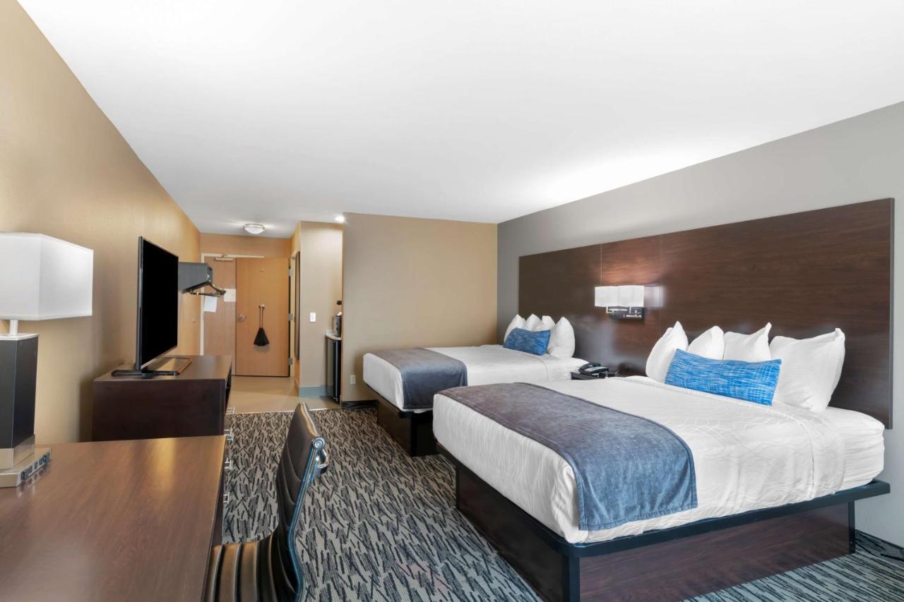 Best Western Plus Denton Inn & Suites Exterior foto